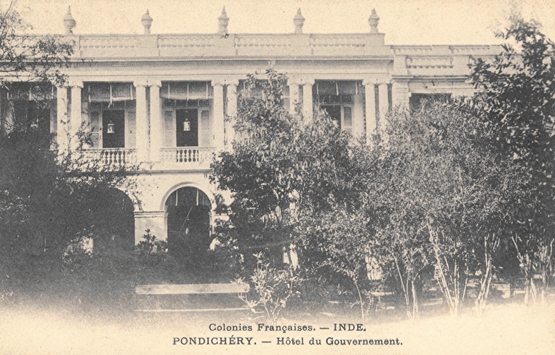 02-18 - Pondichery - hotel gouvernement (facade sud) - 1